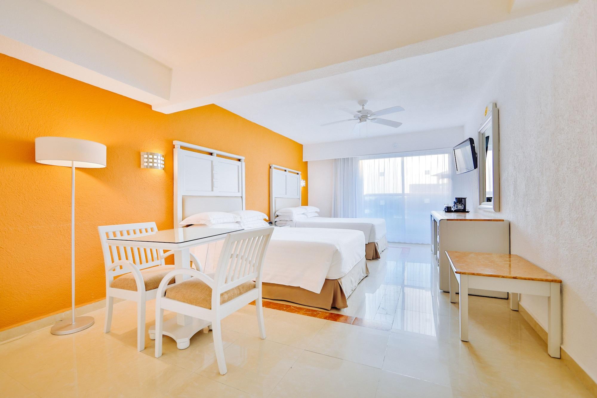Occidental Costa Cancún